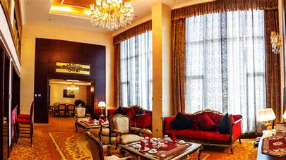 کافی شاپ هتل پارسیان آزادی تهران کافی شاپ هتل پارسیان آزادی تهران